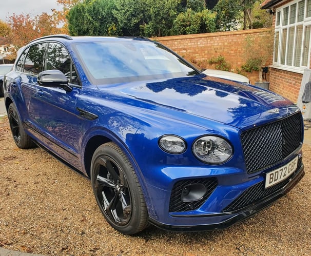 Mobile car detailing service